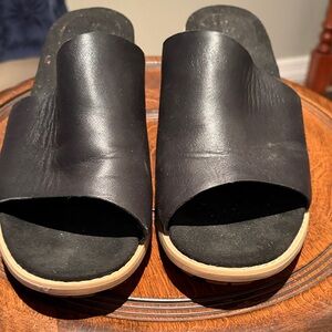 Timberland Black Leather Mules
